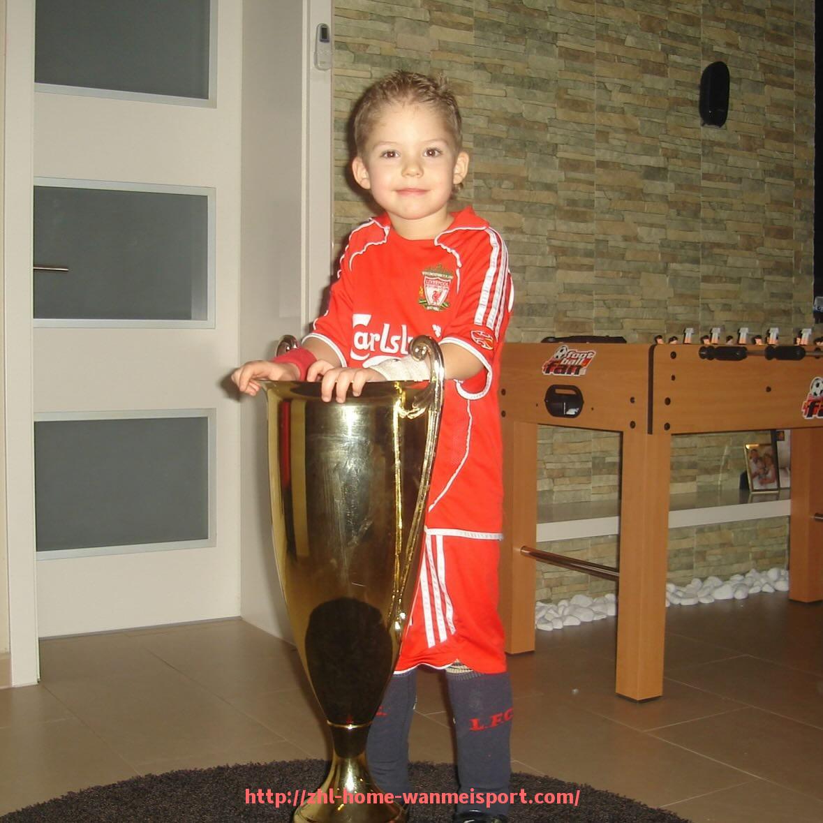 完美体育官方网站-火箭队全历史队员大全与赛季统计