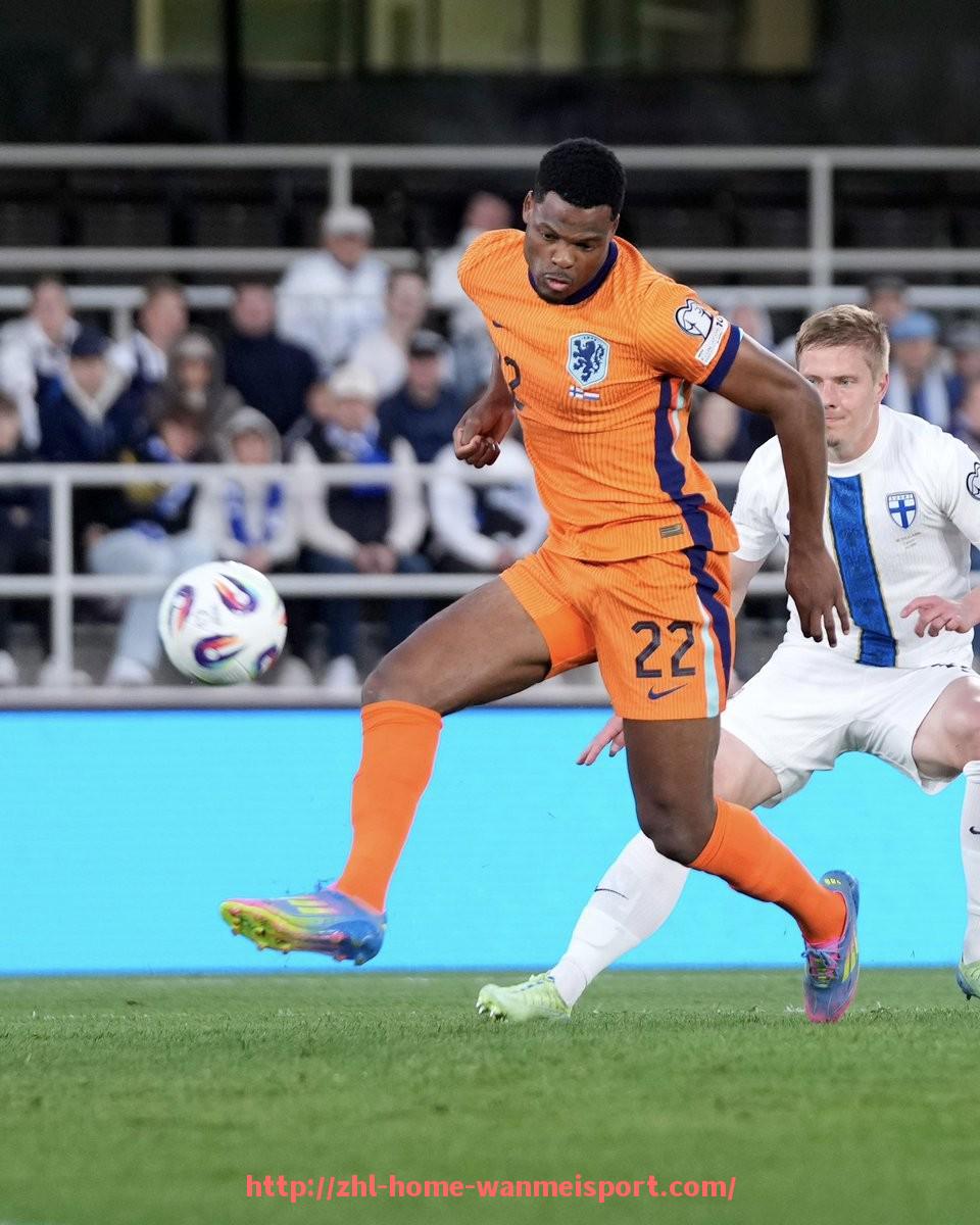 完美体育官方网站-意甲联赛内各球队之间的复杂关系分析